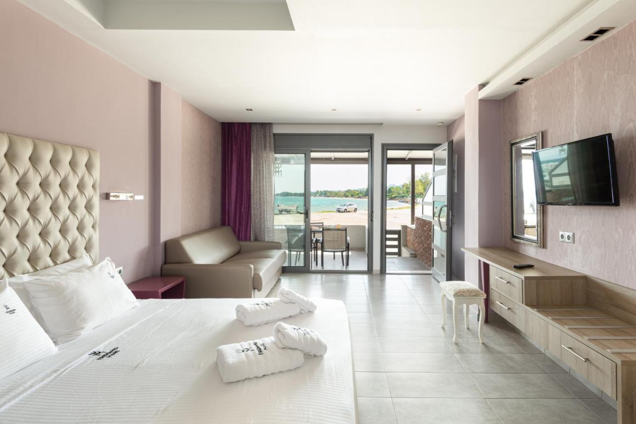 Tridente Mare Apart Hotel Pefkochori Exterior photo